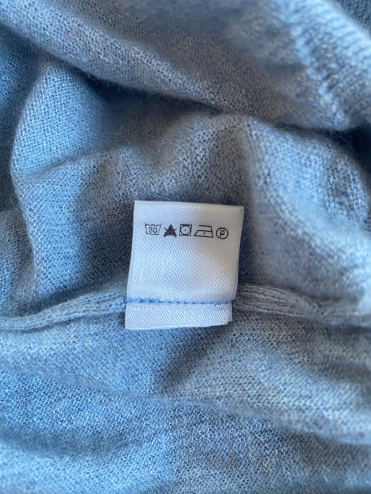 Foto 8 di 10