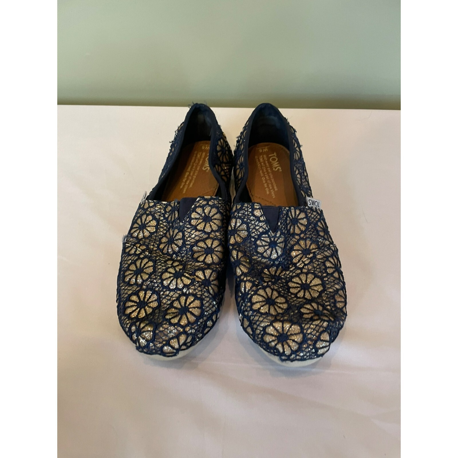 Toms Loafers Size Lightweight Shoes Navy Crochet Floral Boho