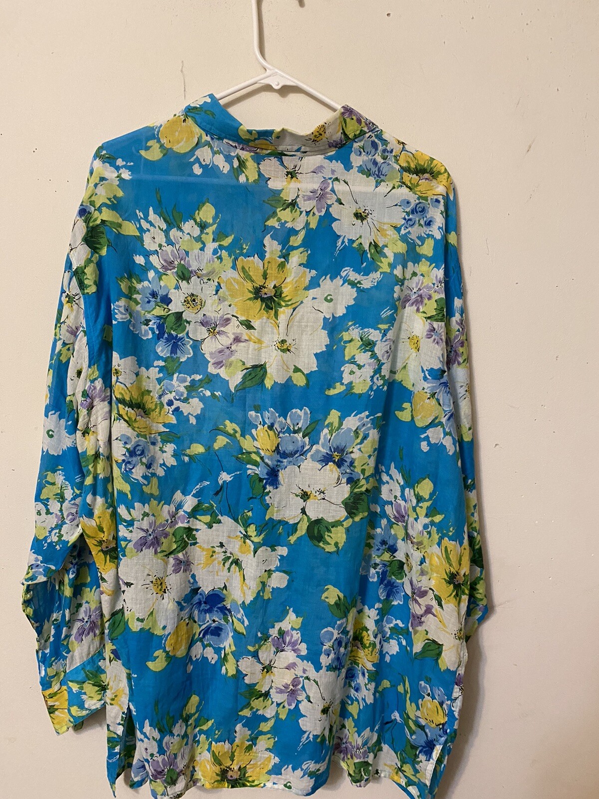 CAPISTRANO ESSENTIALS BUTTON UP FLORAL BLOUSE TUN… - image 12