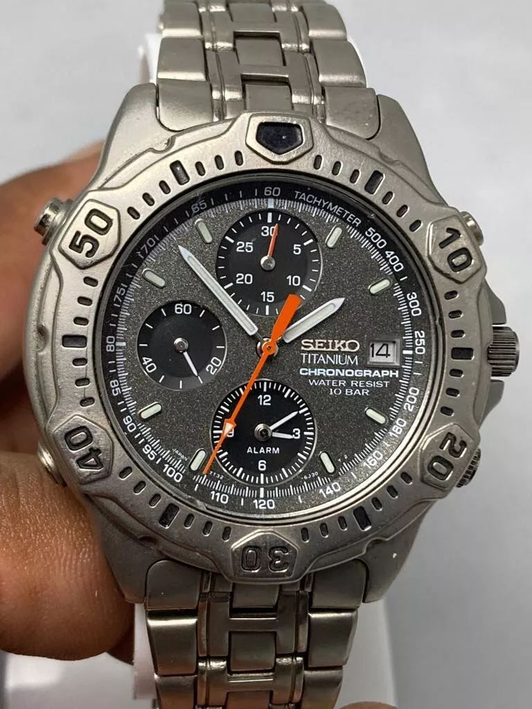 Seiko titanium alarm chronograph 2025
