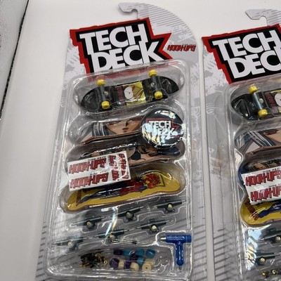 Tech Deck Hook Ups Finger Skateboard 4 Pack Anime Girl Robot Toy