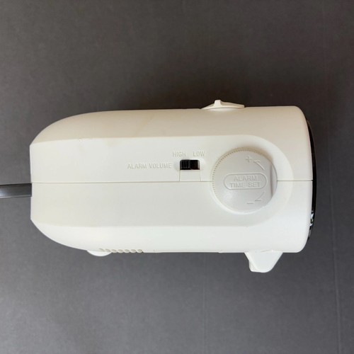 Sony Dream Machine AM/FM Dual Alarm White Clock Radio Model ICF-C318 Tested - Picture 7 of 10