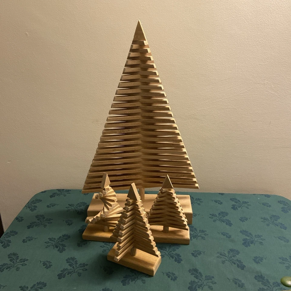 Alternative  Christmas Tree Decoration / Gift - XMAS - All Sizes - handmade oak - Image 4 of 4