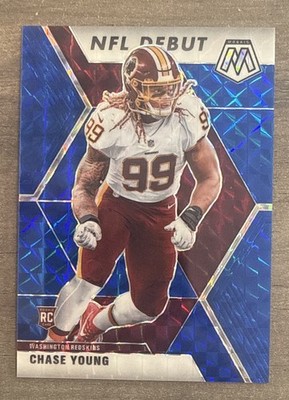 2020 Panini Mosaic - NFL Debut Chase Young #272 Blue Mosaic Prizm /99 (RC)