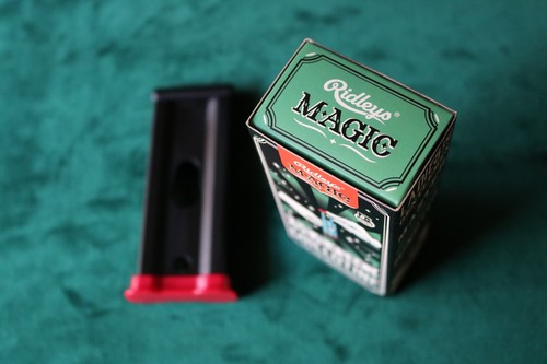 Discontinued Ridley’s Magic Guillotine Trick Toy, Watch Video Demo, w/Tutorial - Picture 5 of 9