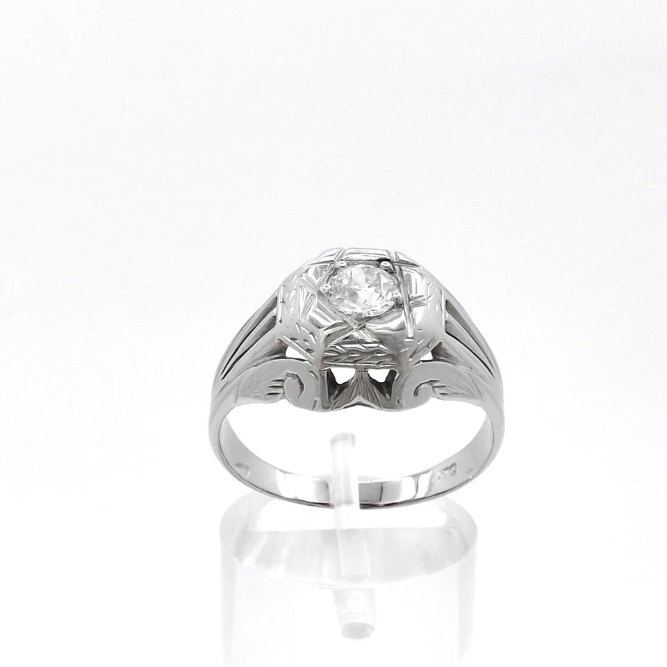 Art Deco Solid 14k White Gold Natural Diamond Carved Star Setting Ring sz9 to 10 - Image 2 of 4