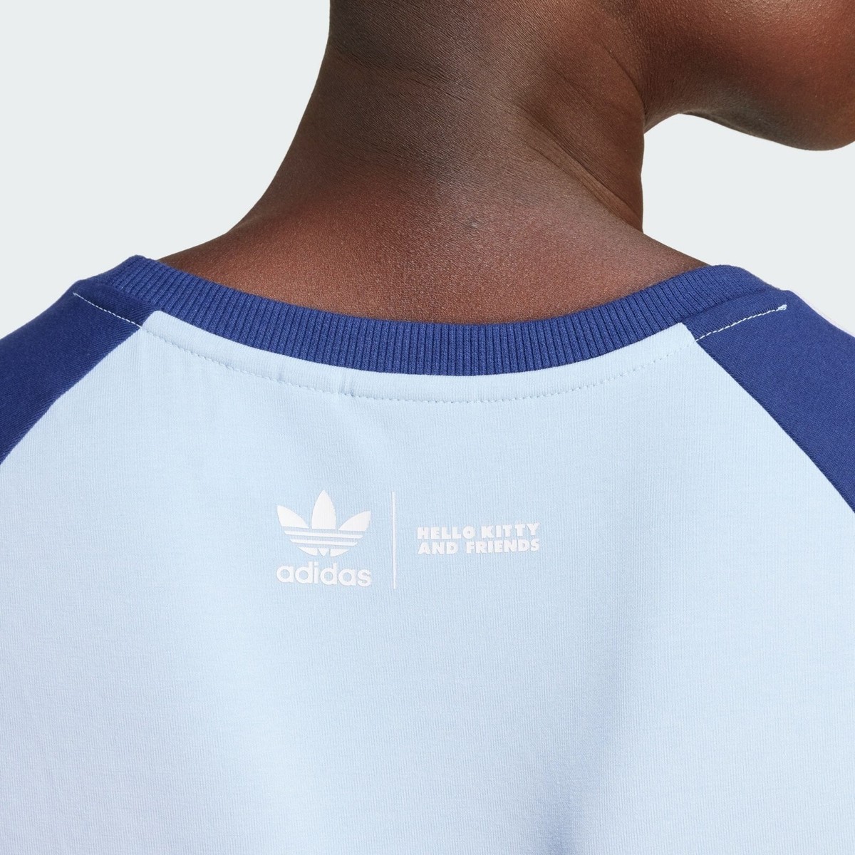 Tシャツ・カットソー adidas Cinnamoroll Crop Baby Tea Blue JH3175 Adidas Originals x Hello Kitty Cinnamoroll Graphic Short