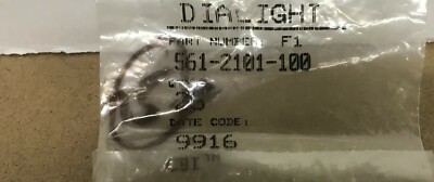 Dialight 5mm Red LED PC Mount p/n 561-2101-100 (5/Pkg)