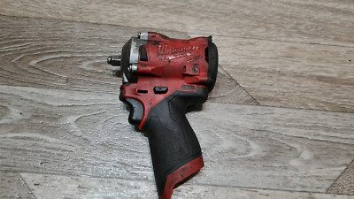 Milwaukee M12 FUEL 3/8'' Kurzschlagschrauber mit Reibring (M12FIW38-0)