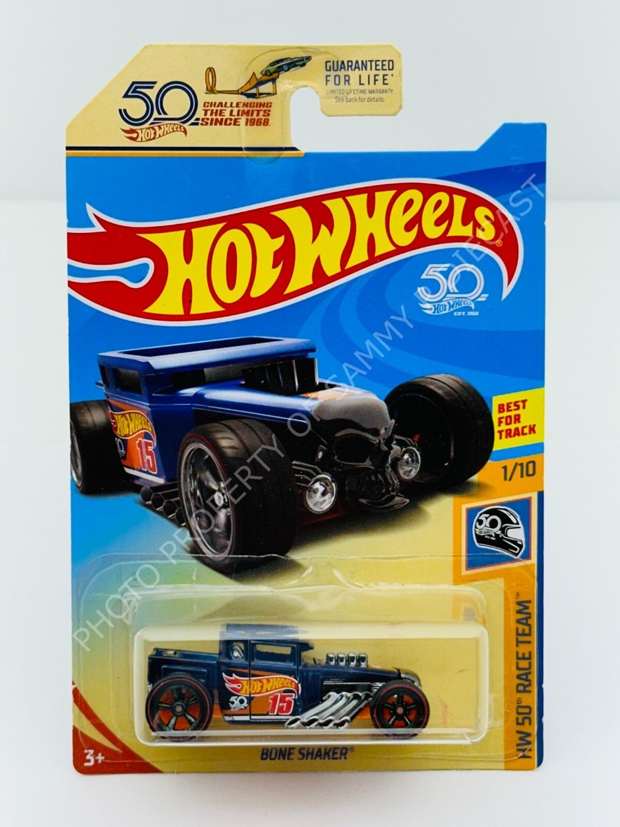 Hot Wheels Bone Shaker 50th 50周年限定 Hot Wheels Bone Shaker 2017 50th Anniversary Black & Gold