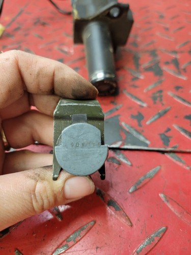 1985 Honda VT1100C Shadow Ignition Gas Cap Key Lock Assembly - Picture 6 of 24