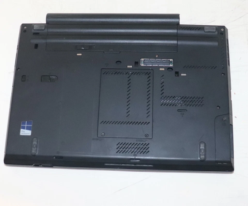 Lenovo ThinkPad T430|Core i5@2.60 GHz|8GB RAM|256GB SSD|WIN11. PROF|Webcam - Image 2 of 4