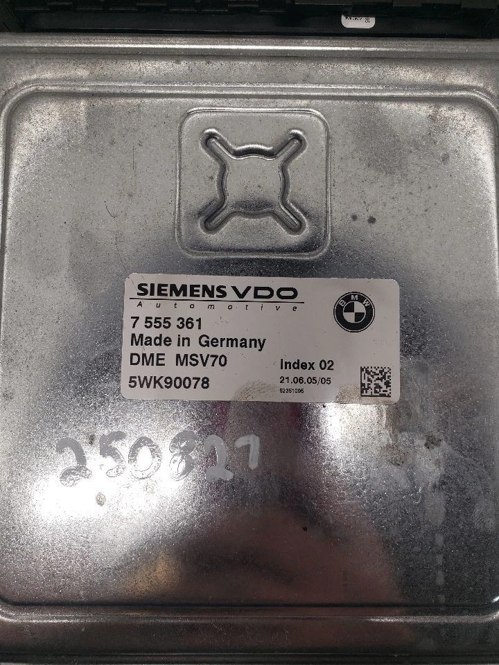 Engine ECM Electronic Control Module Fits 06-07 BMW 525i 1445633 - Image 2 of 4