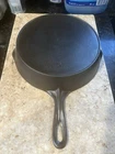 Wagner Ware Cast Iron Skillet No. 8 Arc Straight Logo