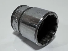 Snap-On Tools USA Vintage FM18 - 18mm Shallow Socket - 3/8" Drive - 12 Point