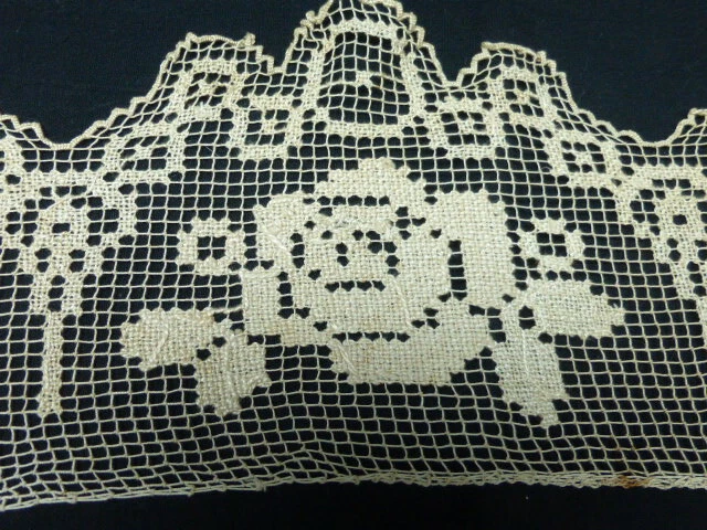 4 Piezas ANTIGUAS TIRAS DE ENCAJE Sepia CHECO Húngaro CORTINA ADORNO Hecho a mano FLORAL Foto 4 de 4