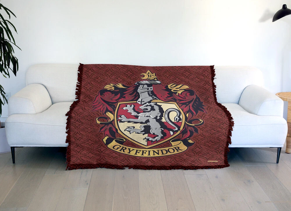 Harry Potter Blanket, 50"x60" Original Gryffindor Woven Blend Throw