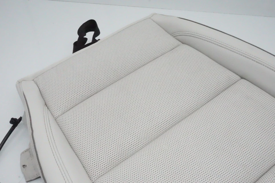 2024 - 2025 BUICK ENVISION ASIENTO DELANTERO DERECHO COJÍN INFERIOR OEM 13540643 Foto 2 de 4