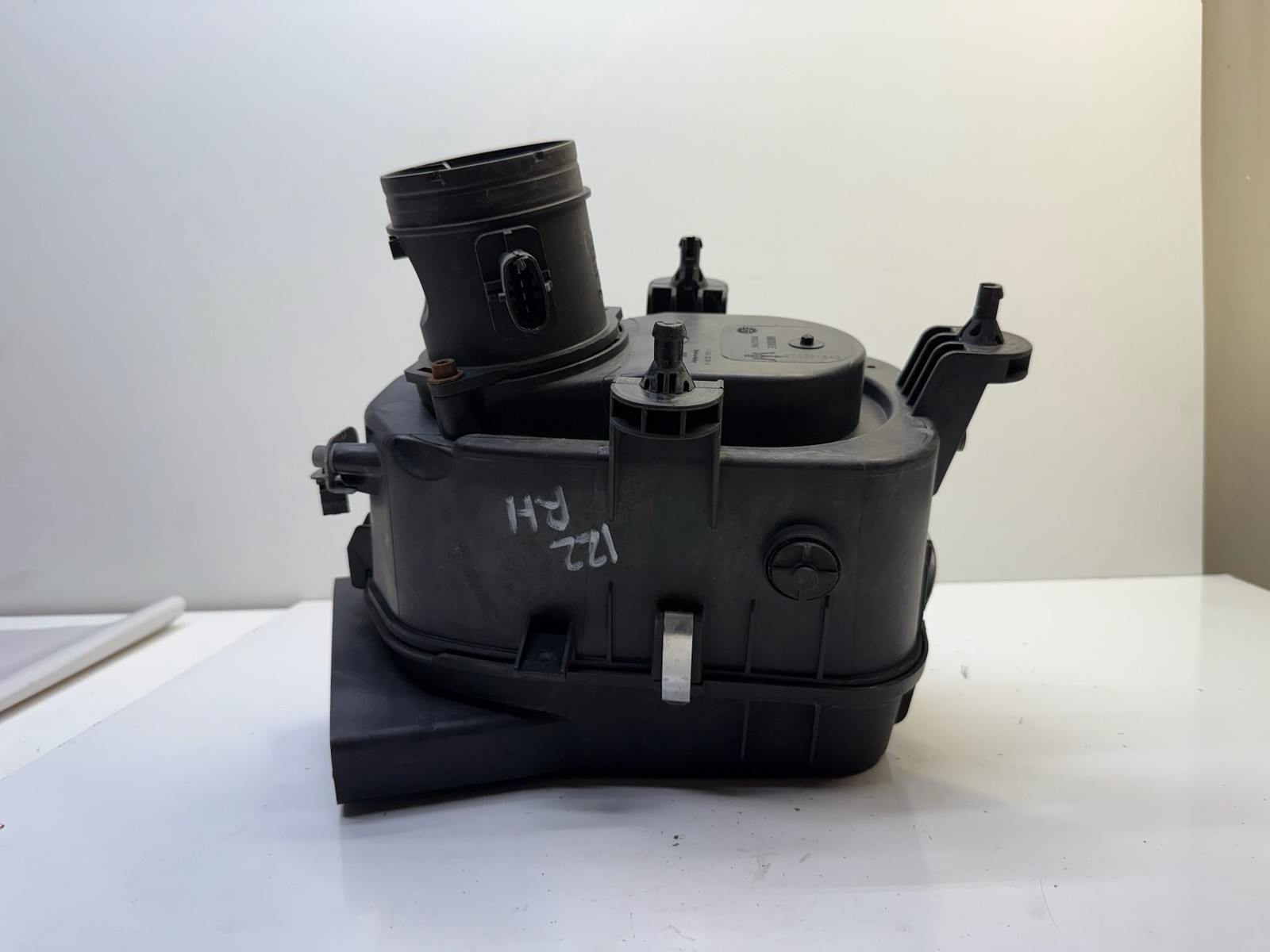 14-17 Maserati Ghibli M157 Right Side Intake Air Cleaner Filter Box Housing OEM