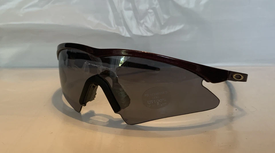 GAFAS DE SOL DE COLECCIÓN AÑOS 90 ORIGINALES PAT # OAKLEY MARCO M Marcos Marrón EE. UU. Foto 2 de 4