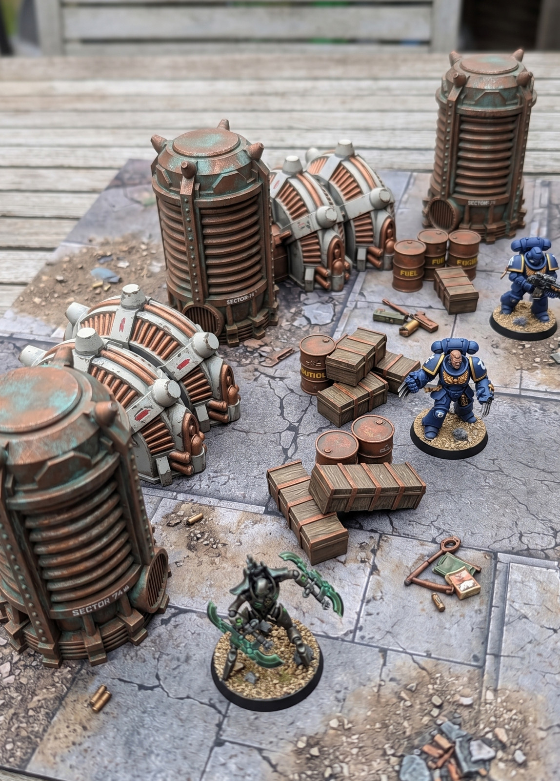 Tour de science-fiction industrielle 28mm en impression 3D pour décor de table Warhammer 40K