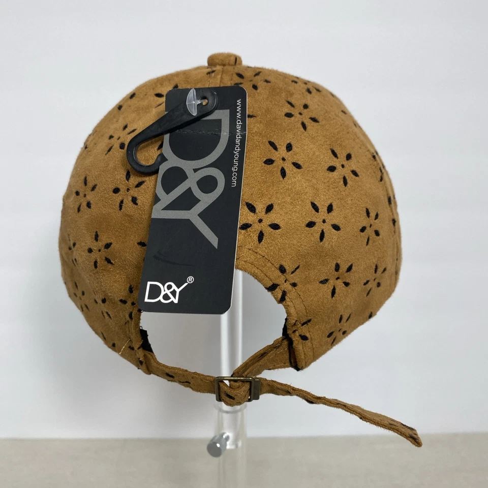 David & Young 女式棕色麂皮绒花卉镂空球帽全新带标签 — 第 3/4 张图片