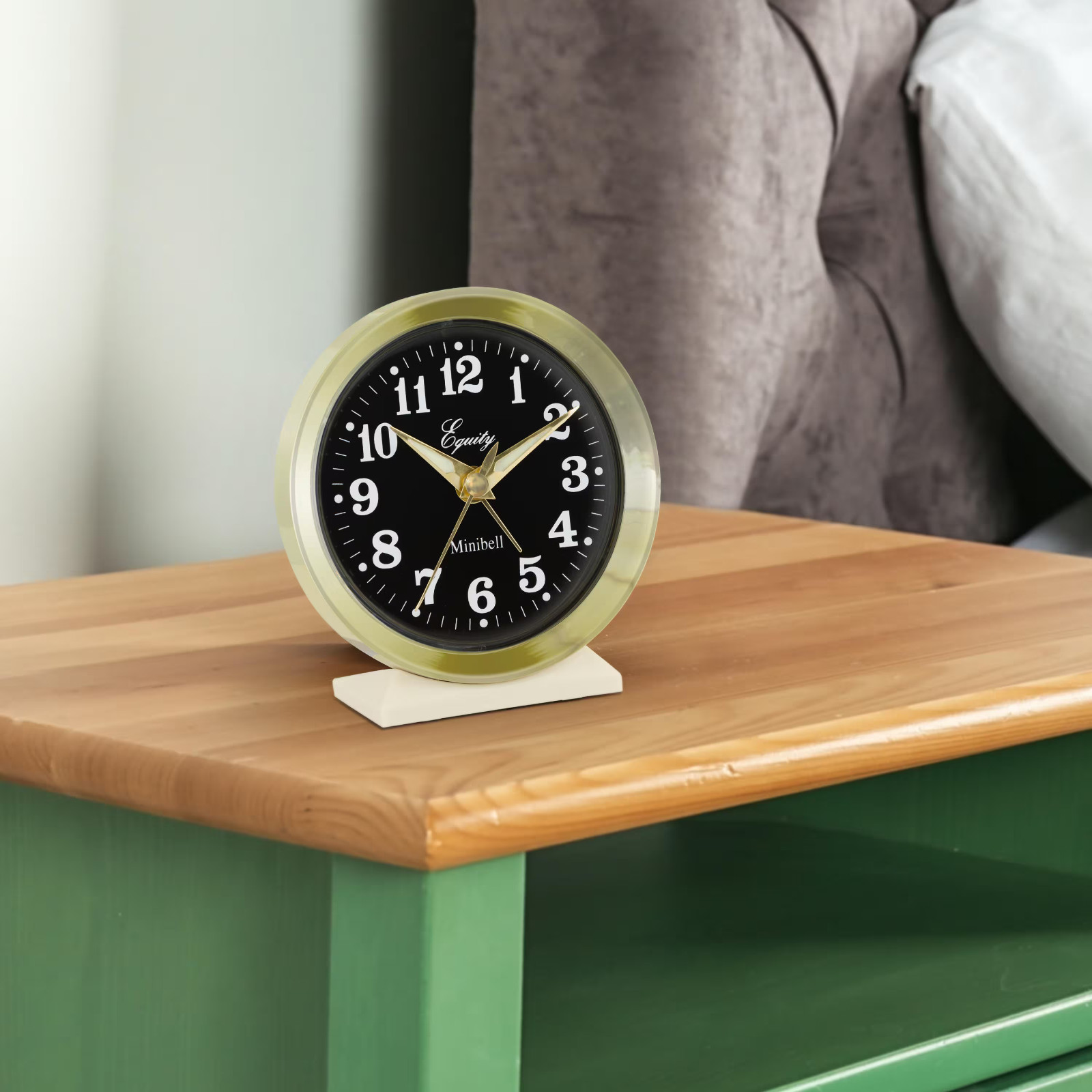 Keywind Analog Alarm Clock Loud Bell 4 in Round Brass Metal Vintage Wind-Up