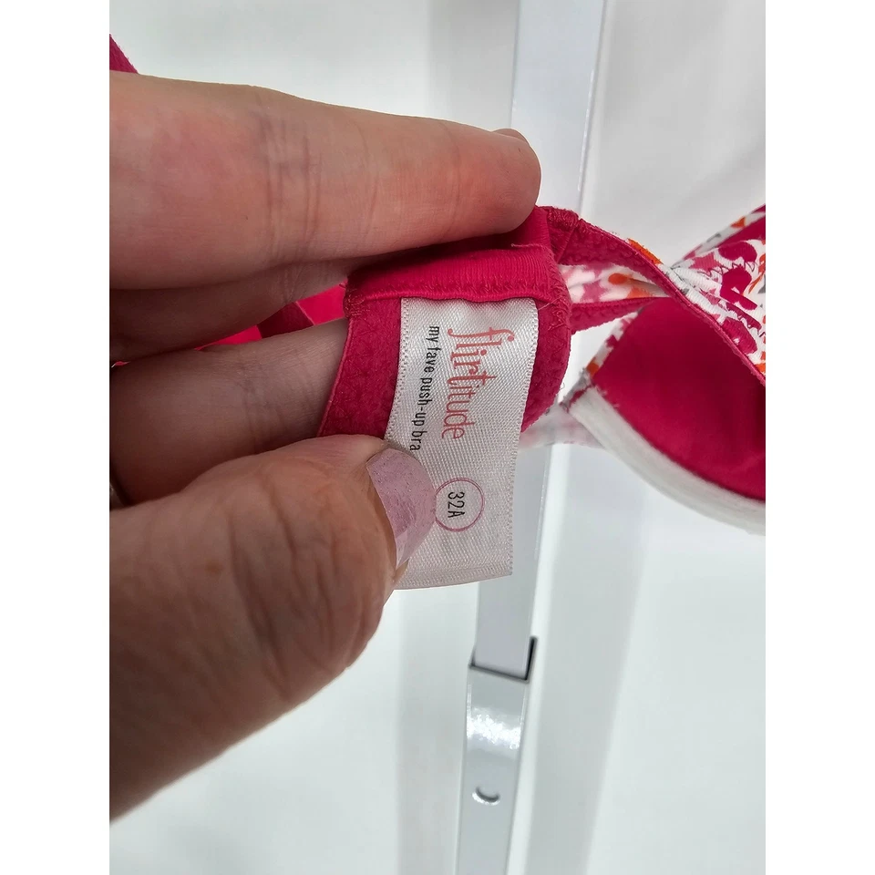 Sujetador Camiseta Clásica Flirtitude Mujer Talla 32A Rosa Estrella Corazón Rayas Foto 4 de 4