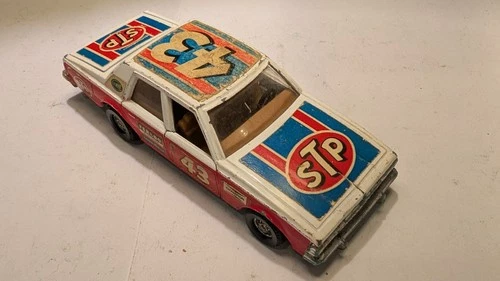 Vintage Corgi Chevrolet Caprice Classic Stock Car STP No. 341