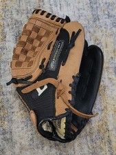 Louisville Slugger Genesis 1884 Series 10" Youth Baseball Glove GENB1000RH