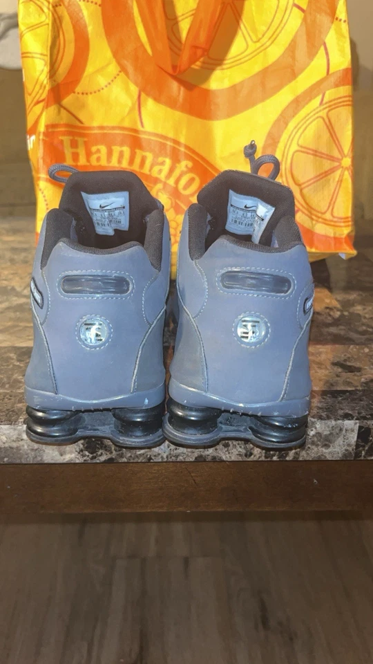 Nike Shox NZ Mens Size 10.5 Dark Grey - Image 4 of 4