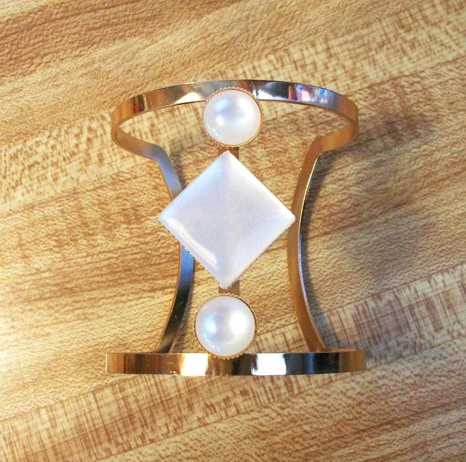 Juego de brazalete y pendientes vintage de piedra lunar Foto 3 de 4