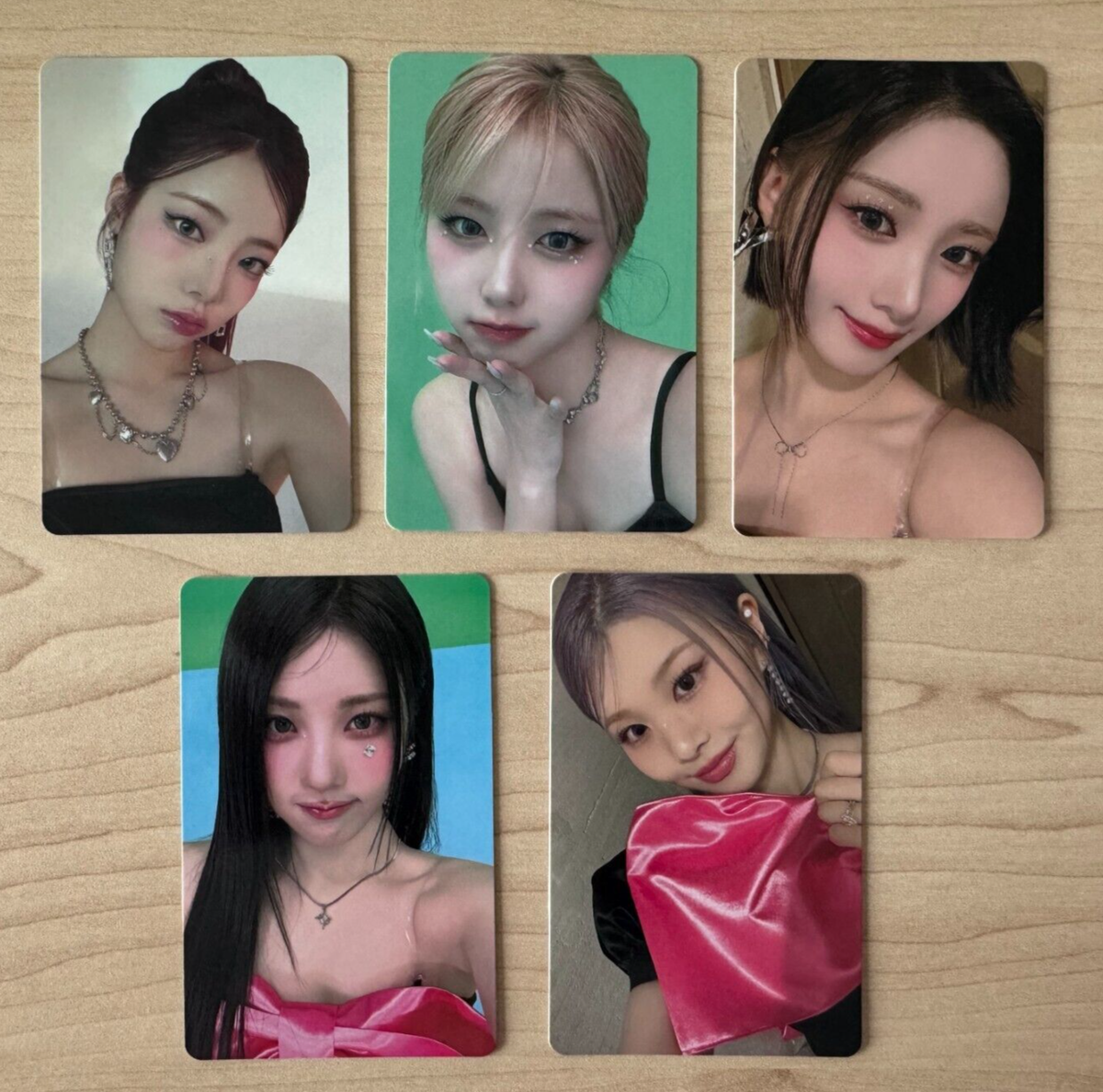 PURPLE KISS ON THE VIOLET Japan POB PC Photo Card Album Tower