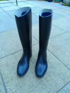 female boots uk