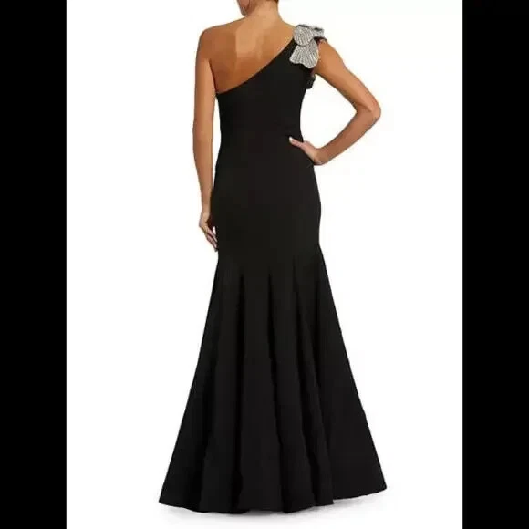 NUEVO, Vestido Mac Duggal Crepé Costura Un Hombro en Negro Talla 4 #WD381 Foto 3 de 4