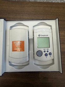 SEGA Dreamcast HKT-3020 Console, 2 Controllers, Memory Card, Manuals