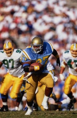 Maury Toy Running Back for the University of California Los Angel- 1991 Photo 1