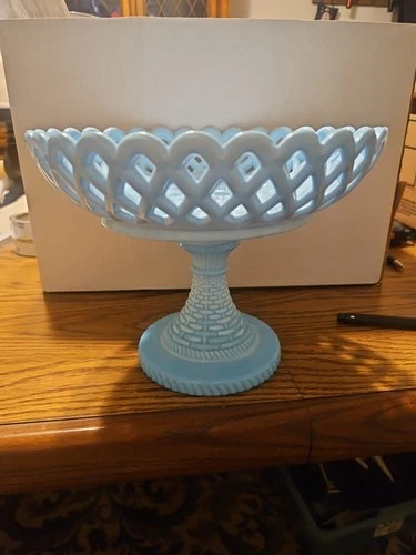 Vintage Blue Milk Glass Challinor & Taylor GORGEOUS Lattice Compote Bowl 7”x8”