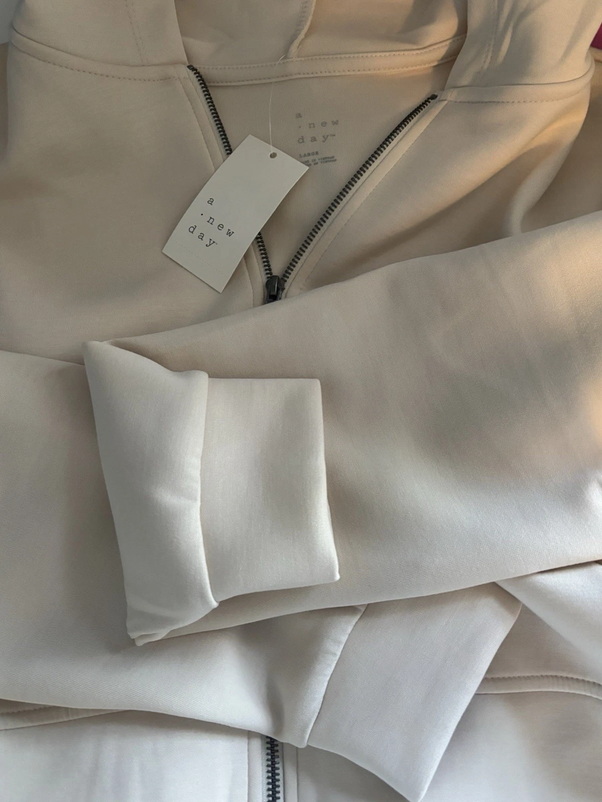 OFF WHITE Felpa con cappuccio e zip cropped donna A New Day colore panna nuova con etichetta grande morbida elasticizzata