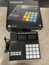 Native Instruments Maschine MK3 USB Audio+MIDI Interface System