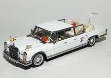 Mercedes 600 Pullmann Cabrio mit Papst Papamobil Vitesse 1:43 #LT400