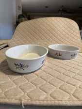 Set of 2 Cordon Blue Baking Dishes Stoneware Round And Oval With Flowers On Side