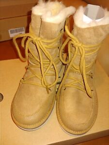 girls ugg boots size 1