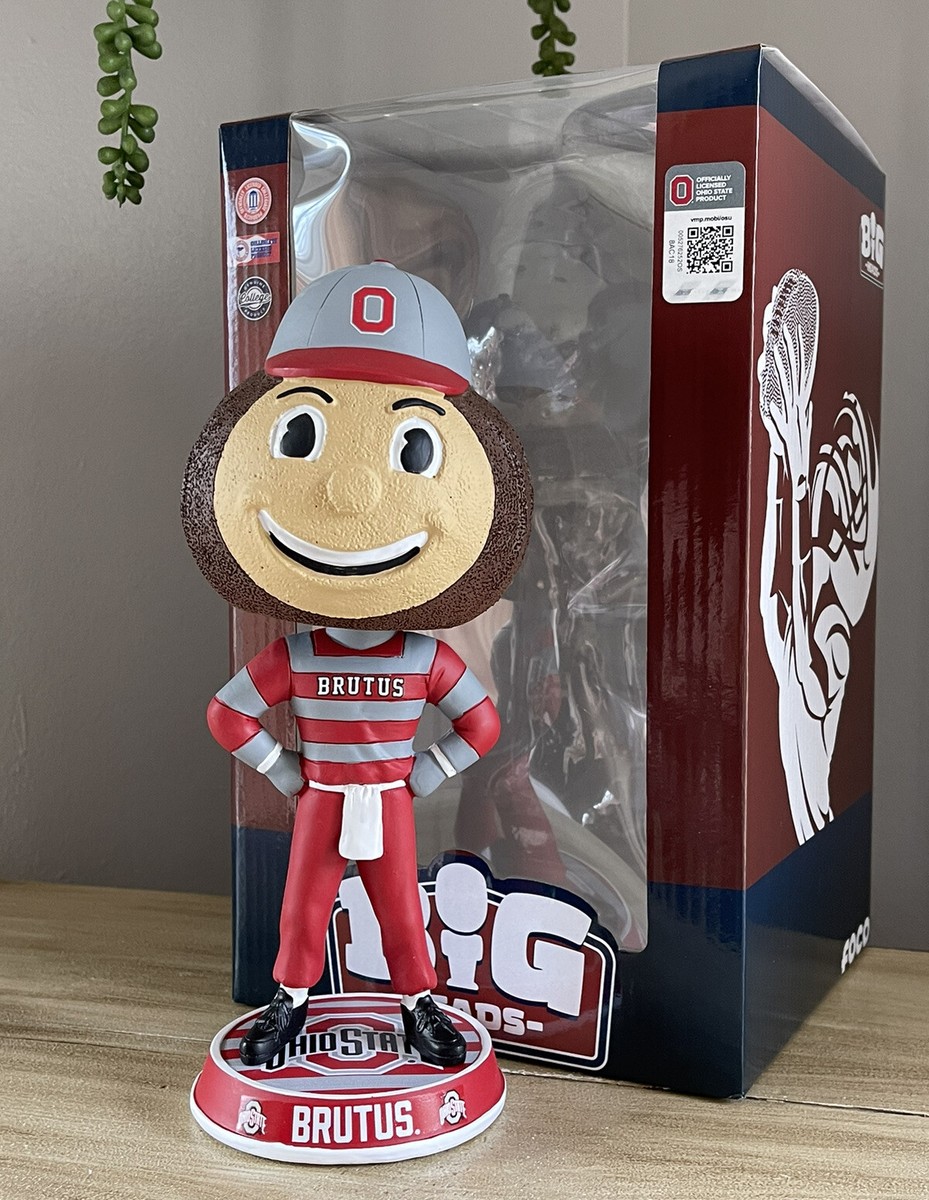 【BOBBLE HEAD】BUCKEYES BRUTUS Ohio State Buckeyes Brutus Wrestling Bobblehead – Shop OSU
