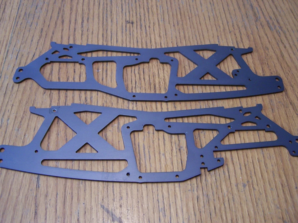 HPI Savage X 4.6 GT-6 TVP 2.5mm Aluminum Main Chassis Plates Left & Right Rails - Image 2 of 2