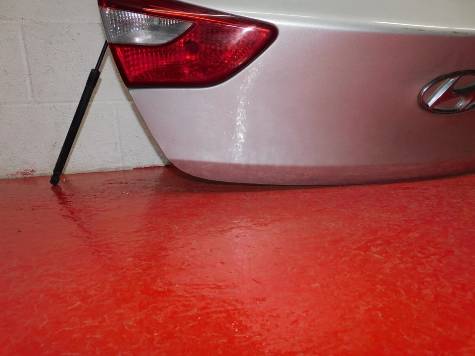 2013 2014 2015 2016 2017 HYUNDAI ELANTRA GT HATCH LIFTGATE OEM - Imagem 4 de 4