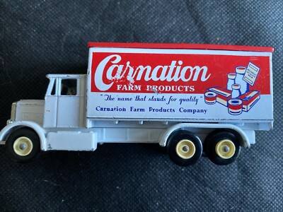 Carnation Farm Products LKW.  By Days Gone Ledo 11 cm lang. Made in England