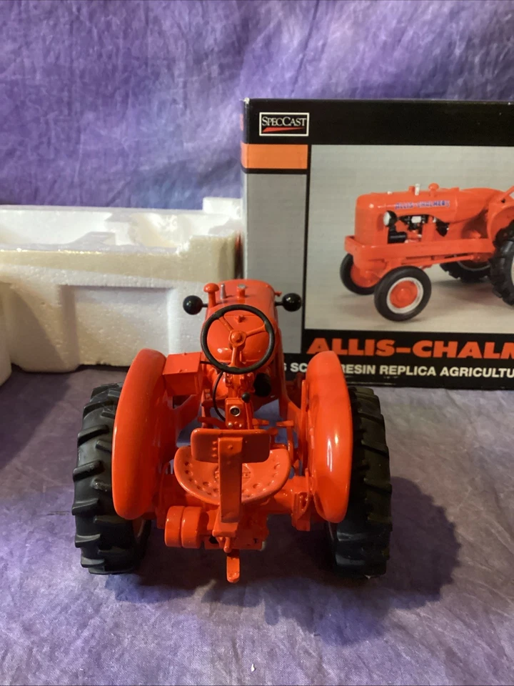 1/16 Allis Chalmers IB Tractor, Orange Spectacular Show - Image 3 of 4