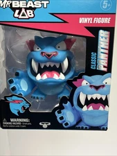 Moose Mr Beast Lab Classic Panther Vinyl Figure NEW IN STOCK