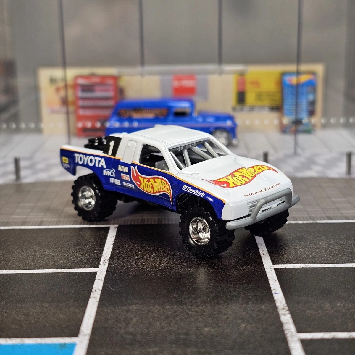 Preços baixos em Hot Wheels Racing Toyota Caminhões de Coleta de